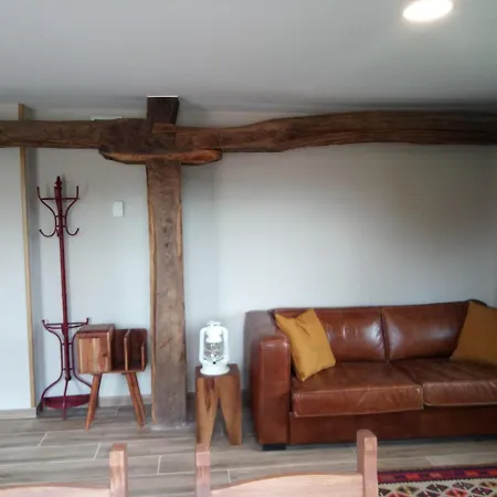 Ozamiz Urdaibai 아파트